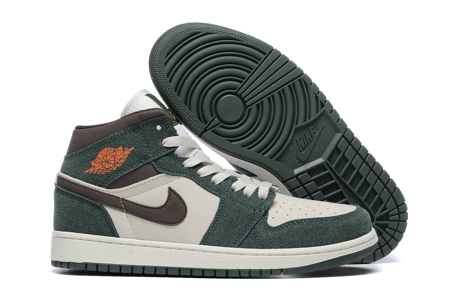 Air Jordan 1 Mid SE Craft – Elevate Your Game with Premium Style